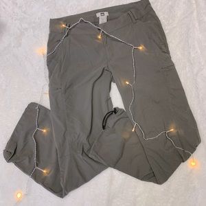 Womens REI hiking pants 6P